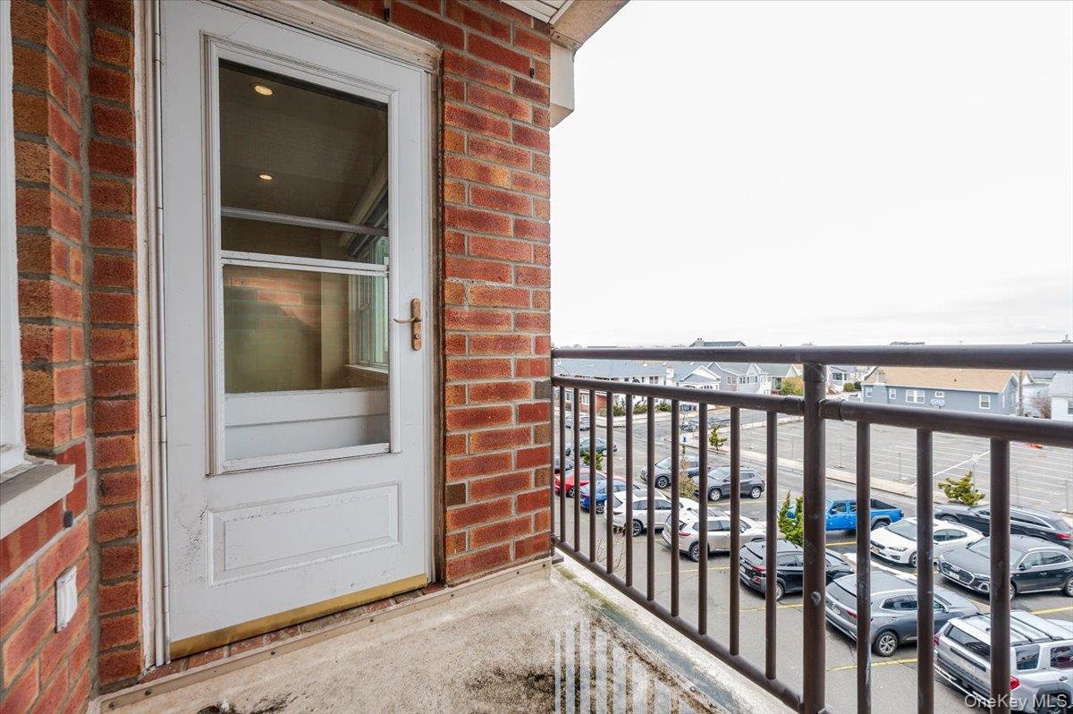 740 E Broadway Unit: 3L