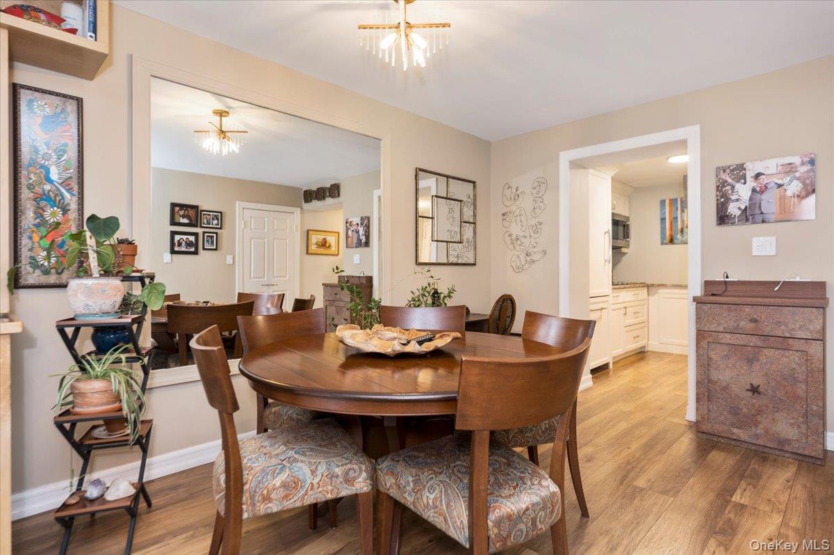 230 W Broadway Unit: 413