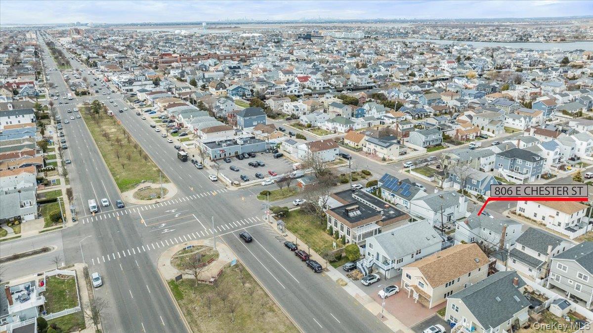 806 E Chester Street