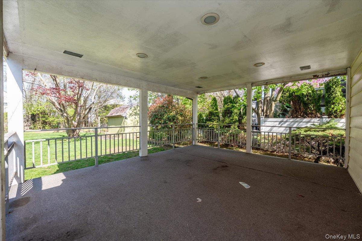 167 Maple Avenue