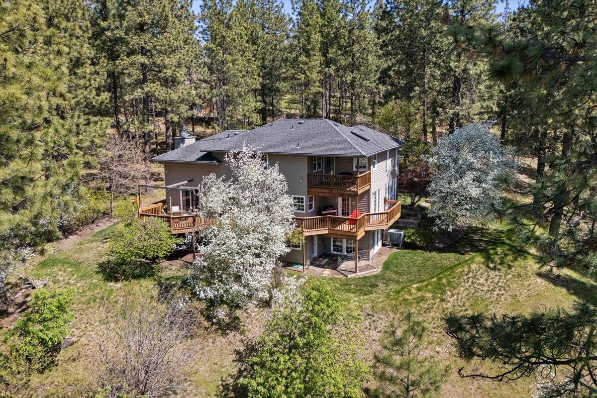 1228 S Greenridge Dr