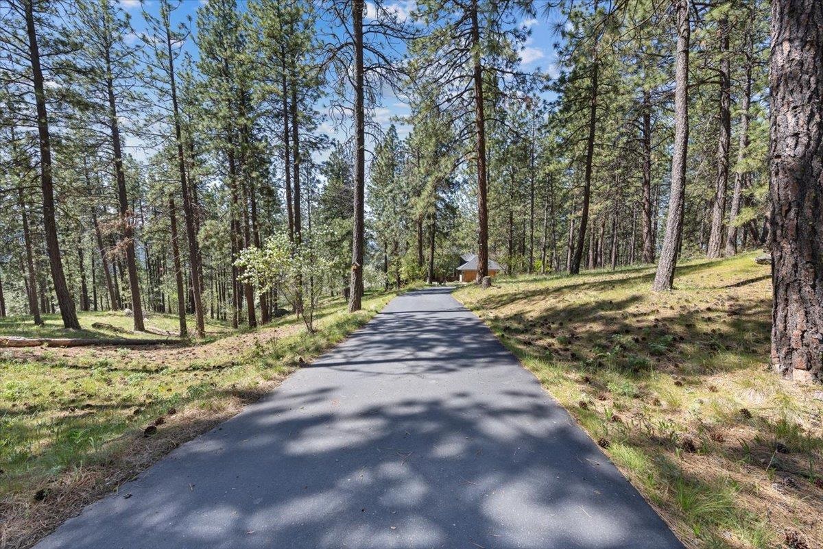 1228 S Greenridge Dr