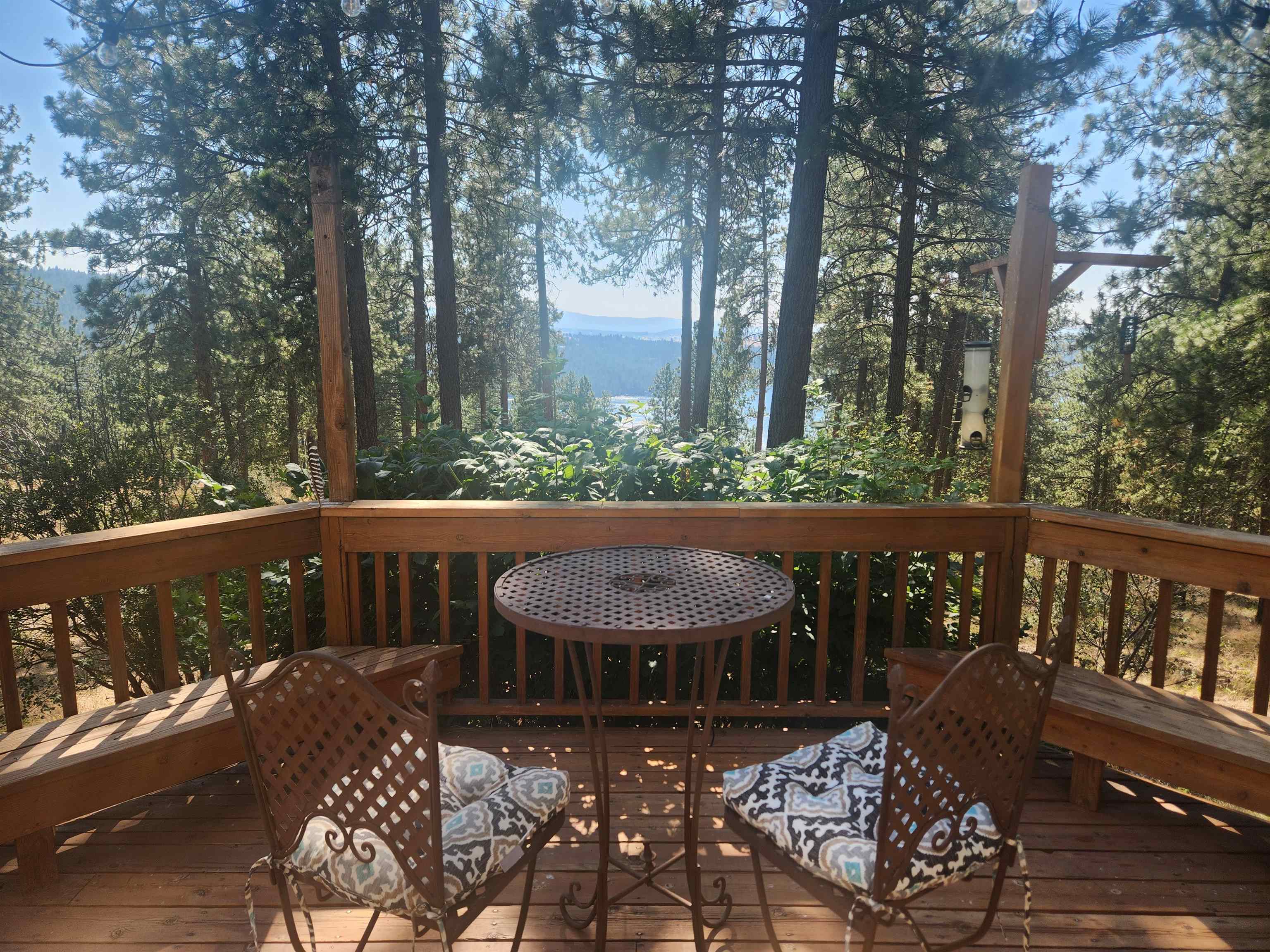 1228 S Greenridge Dr