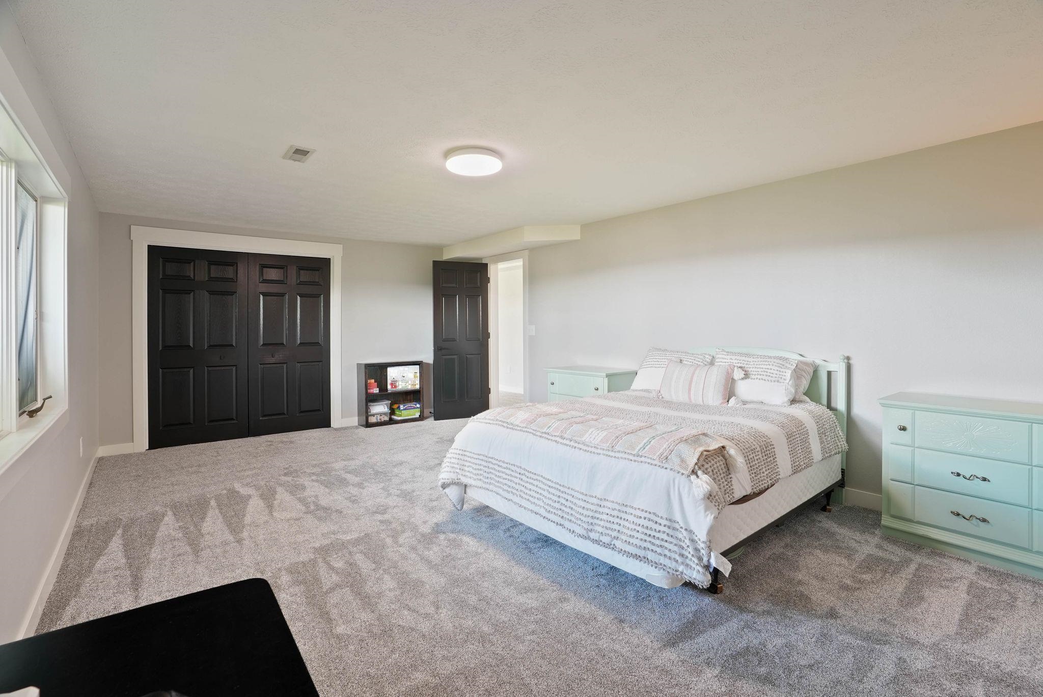 10107 N Comanche Dr