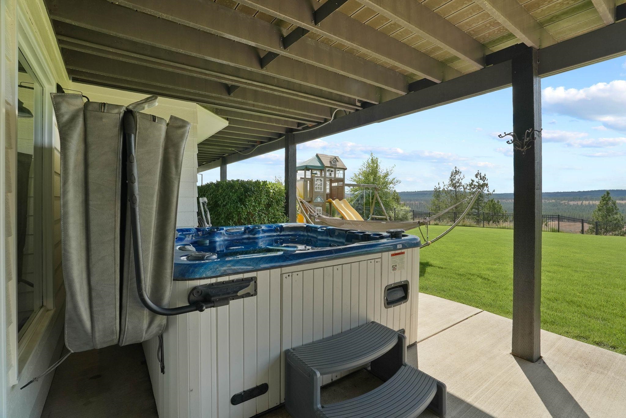 10107 N Comanche Dr