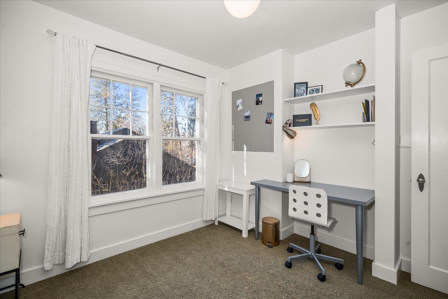 2724 S Howard St