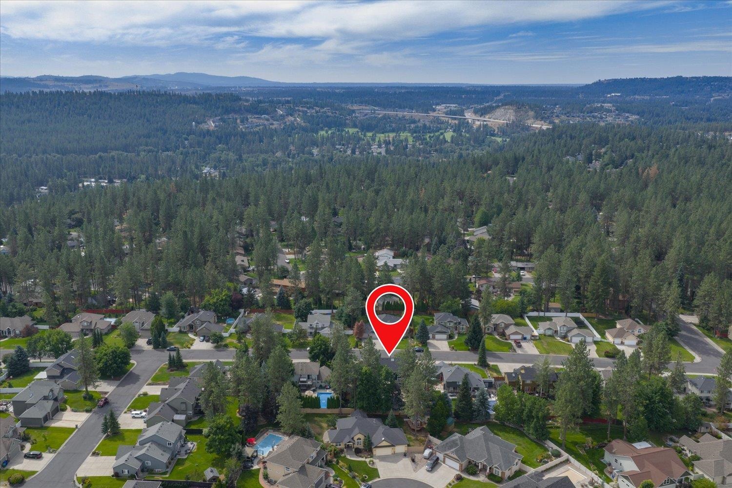 805 E Blackhawk Dr