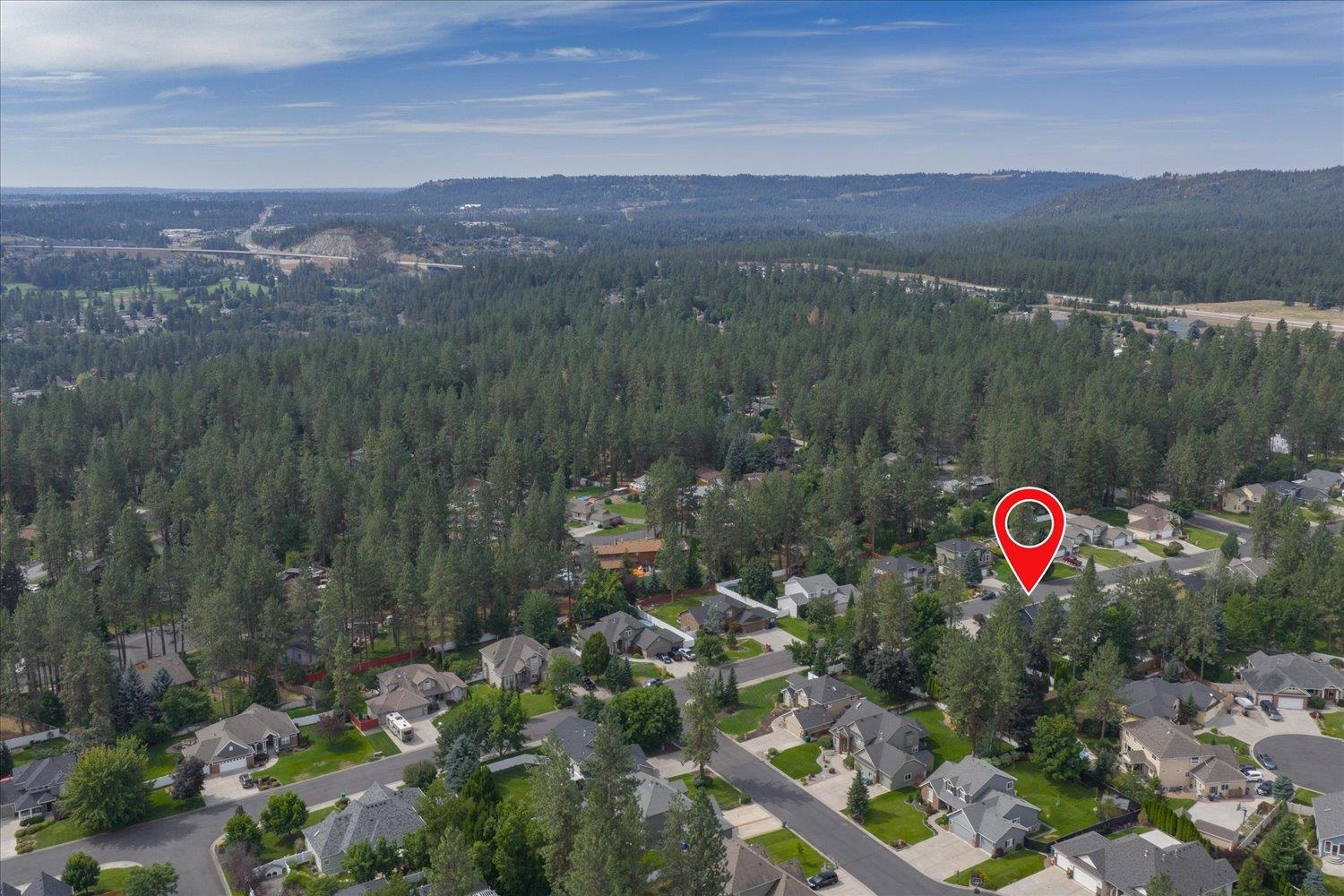 805 E Blackhawk Dr