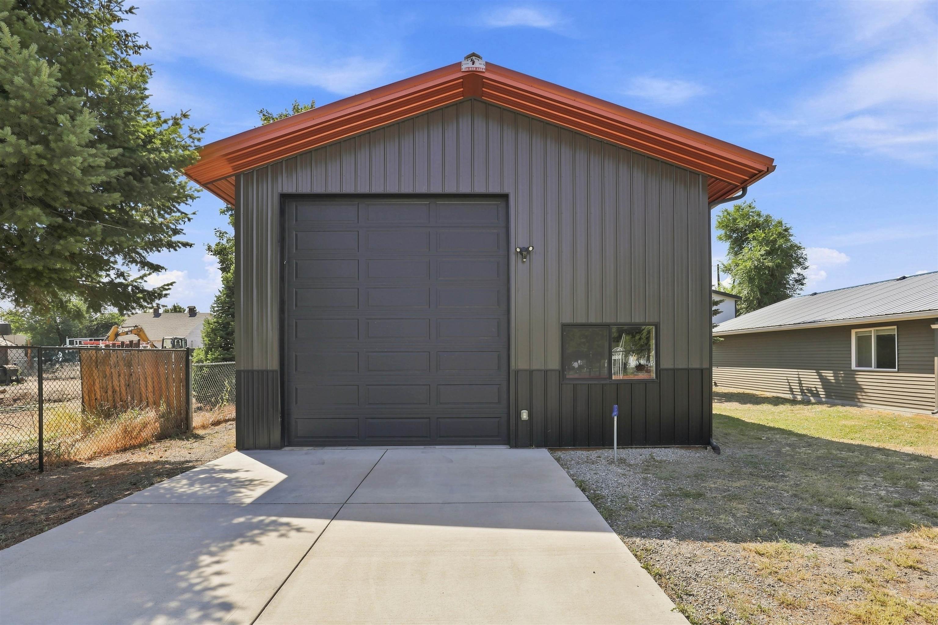 10504 E 4th Ave