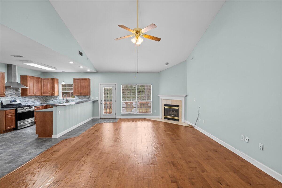 3896 Mesa Road