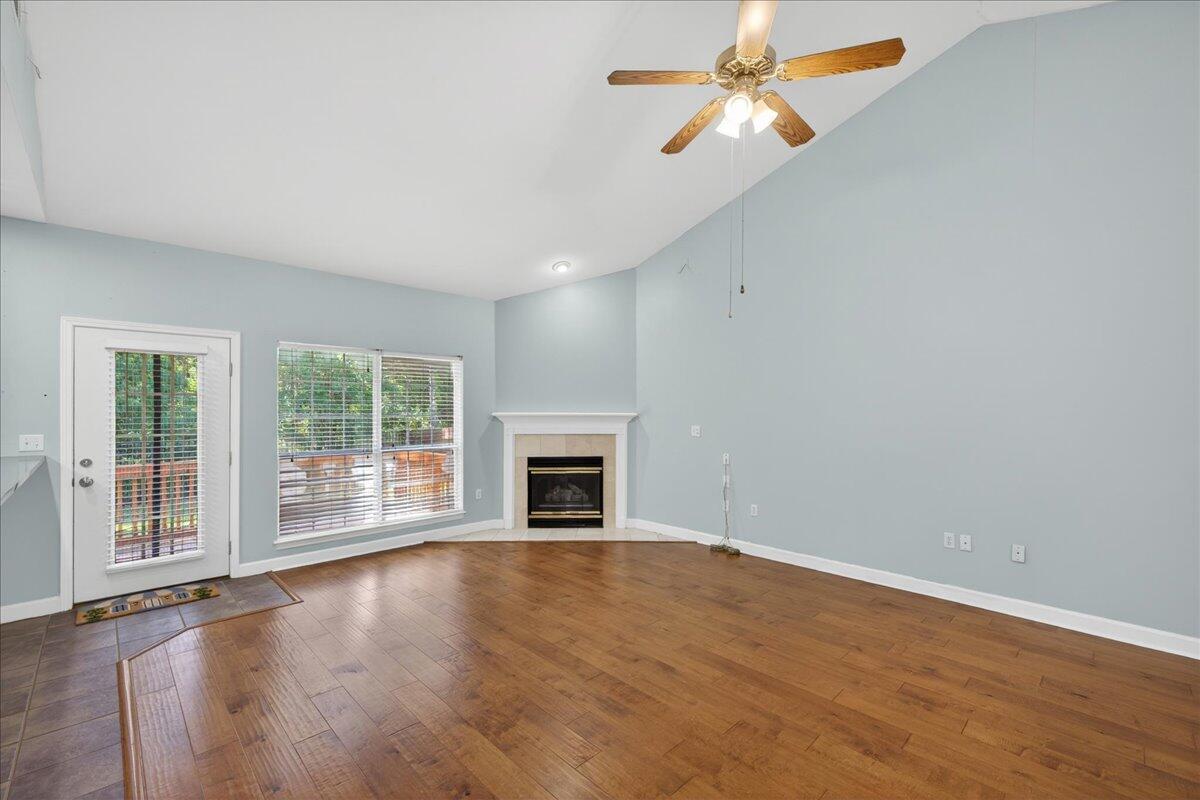 3896 Mesa Road