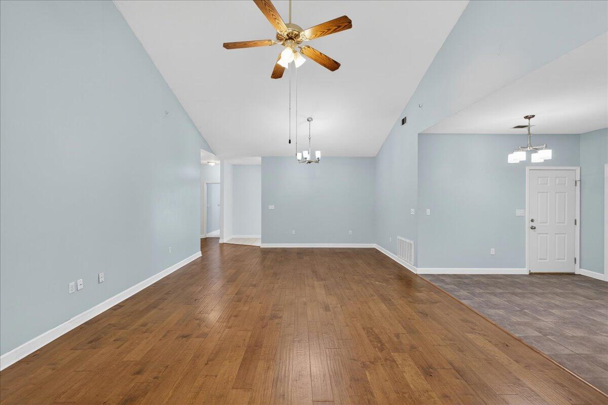 3896 Mesa Road