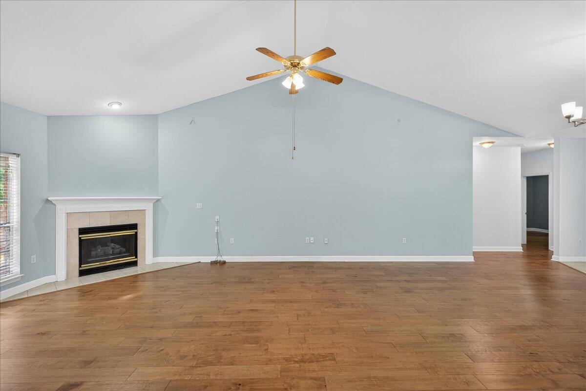 3896 Mesa Road