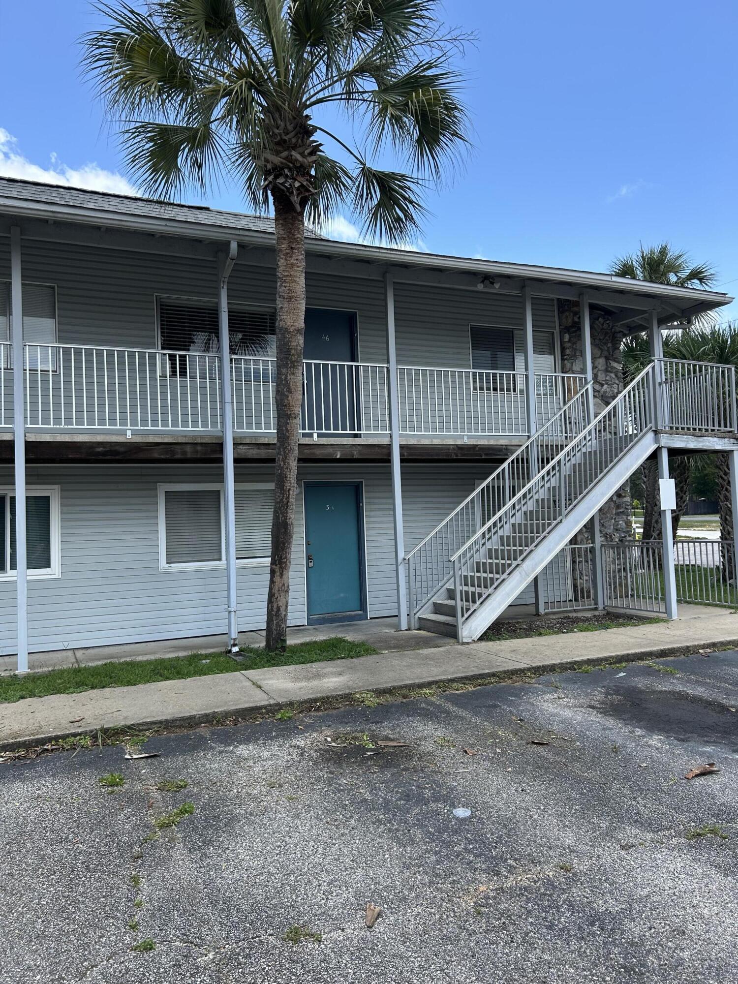 201 College Boulevard 31