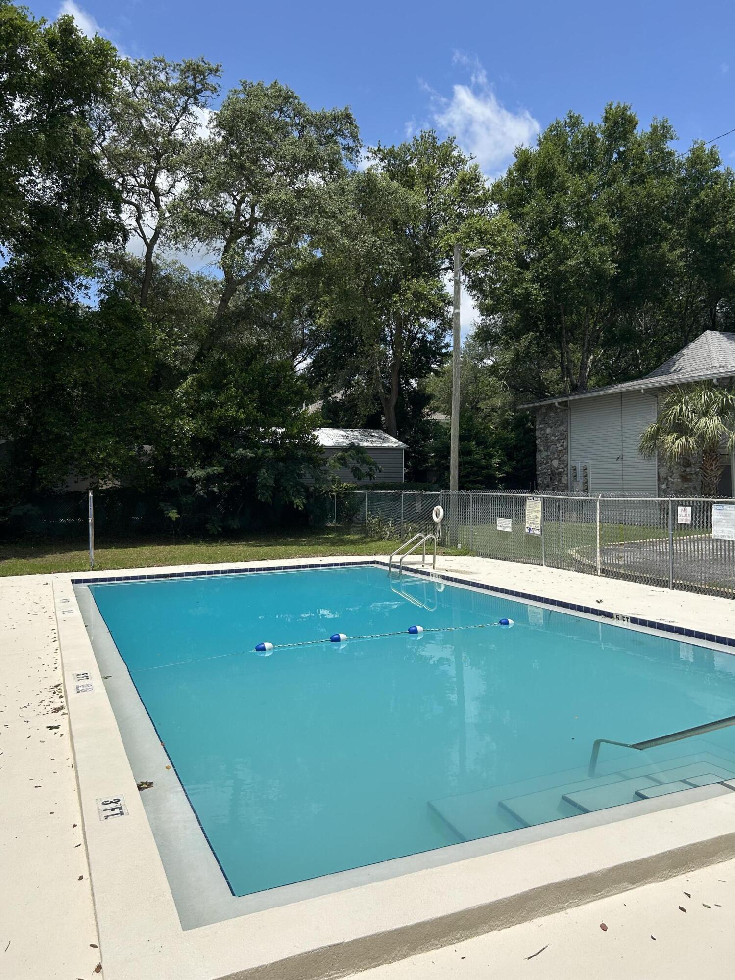 201 College Boulevard 31
