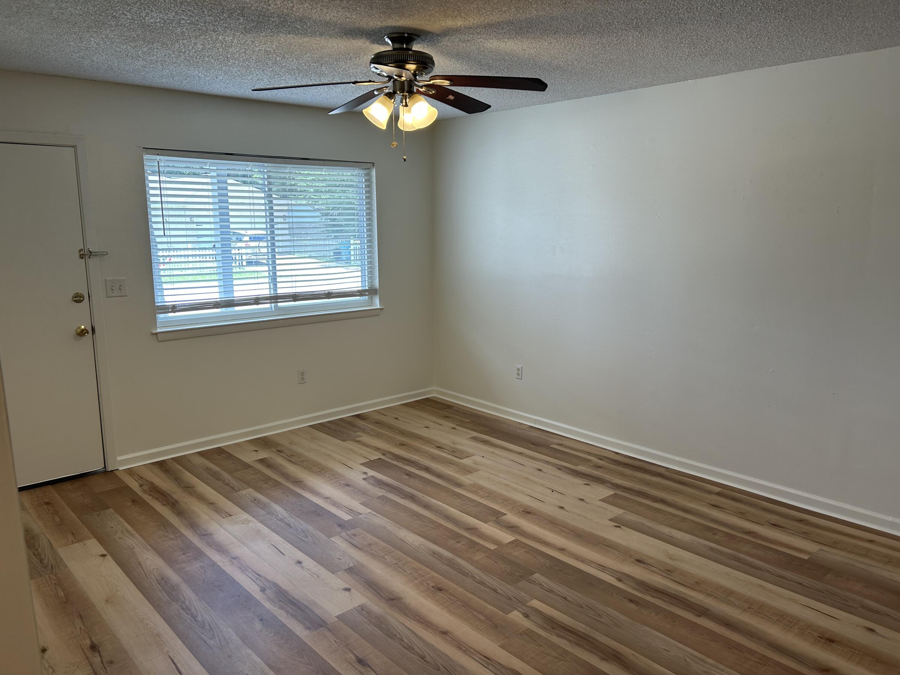 201 College Boulevard 31