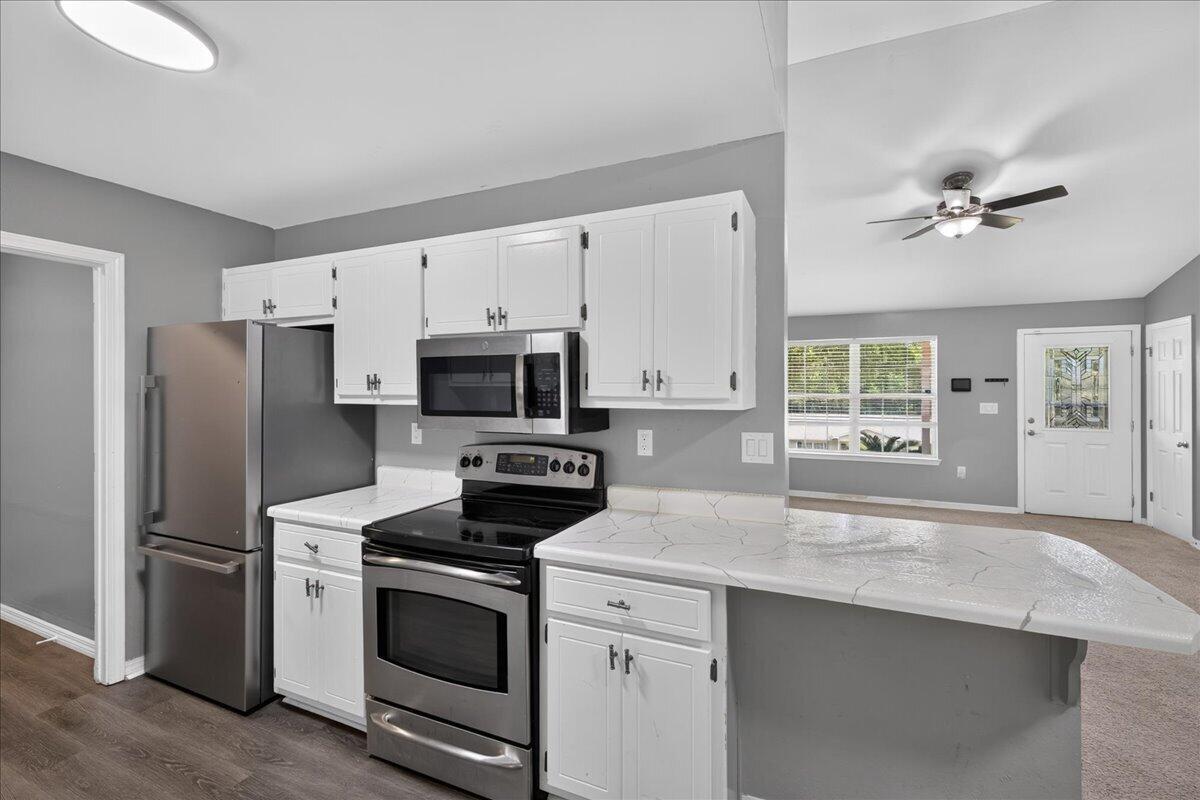 326 Lakeview Drive