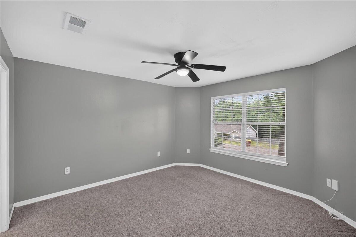 326 Lakeview Drive