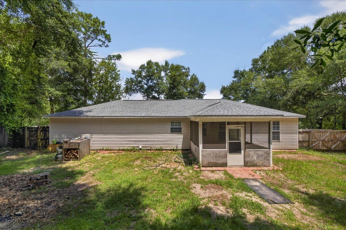 326 Lakeview Drive