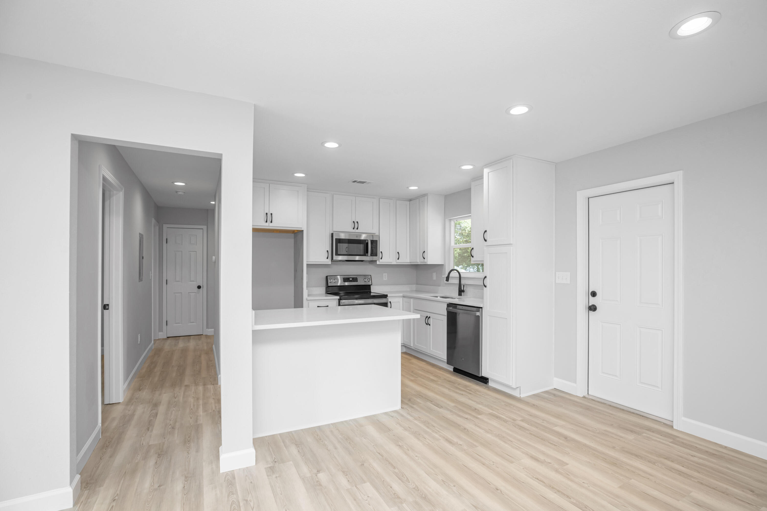 344 Chicago Avenue
