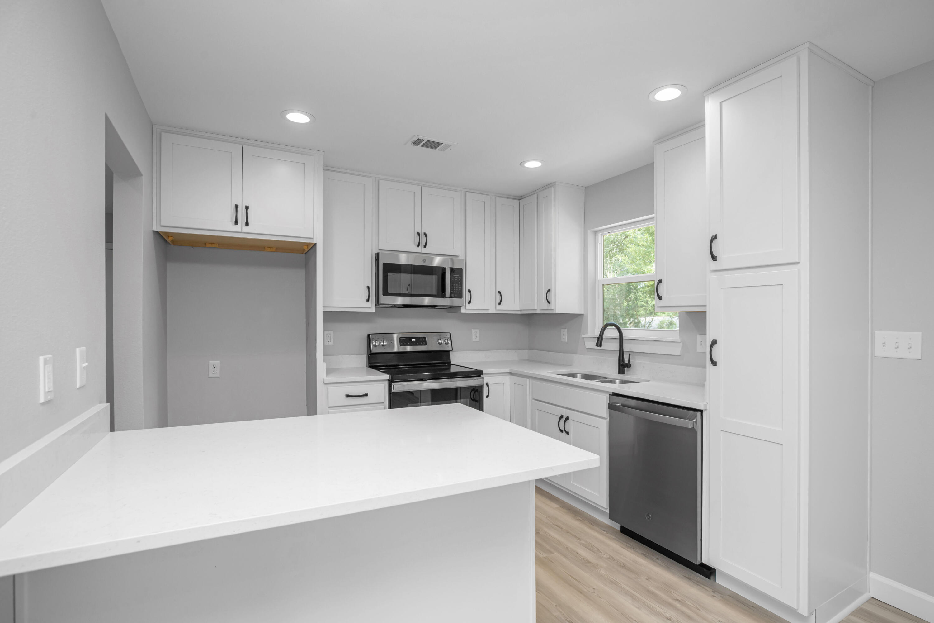 344 Chicago Avenue