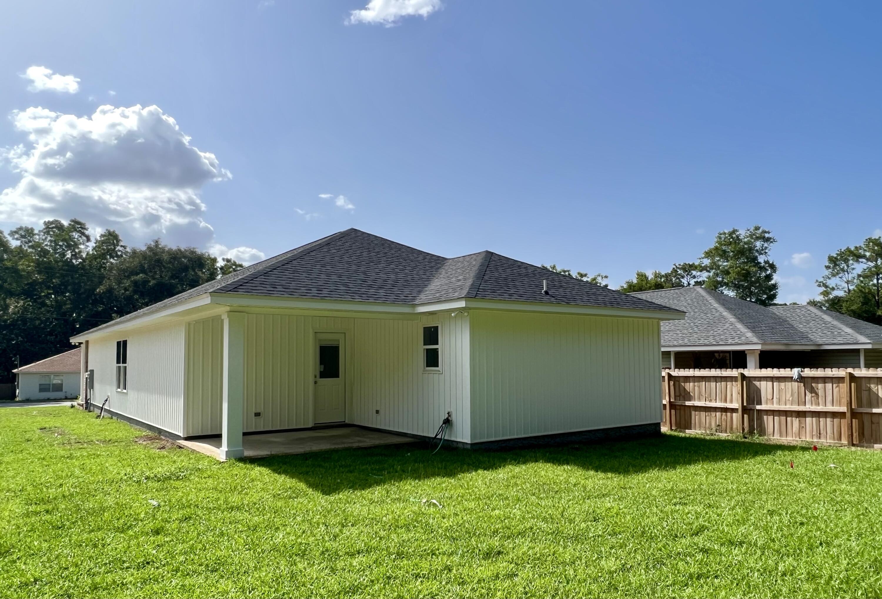 5157 Lake Drive