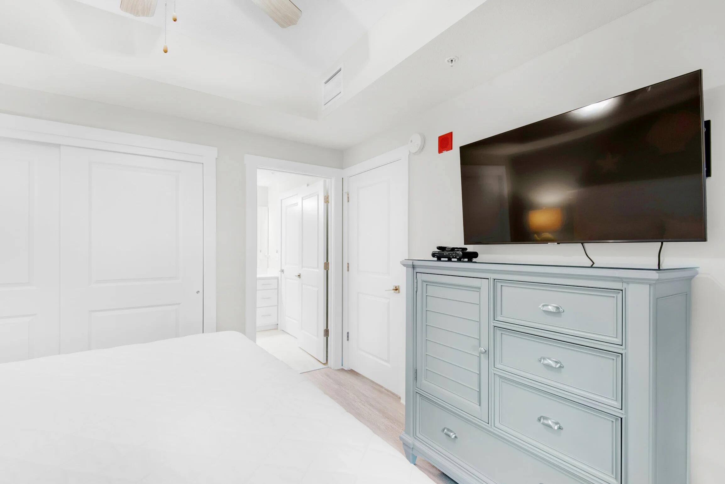 15928 Front Beach Road, 3-807