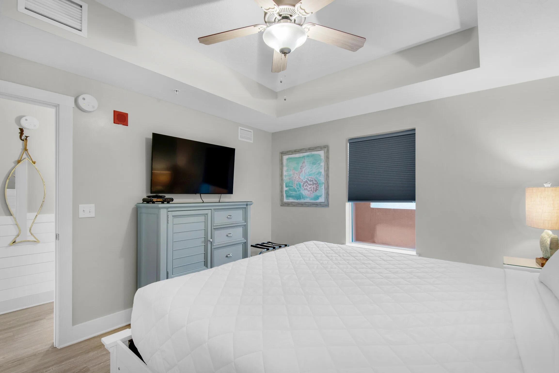 15928 Front Beach Road, 3-807