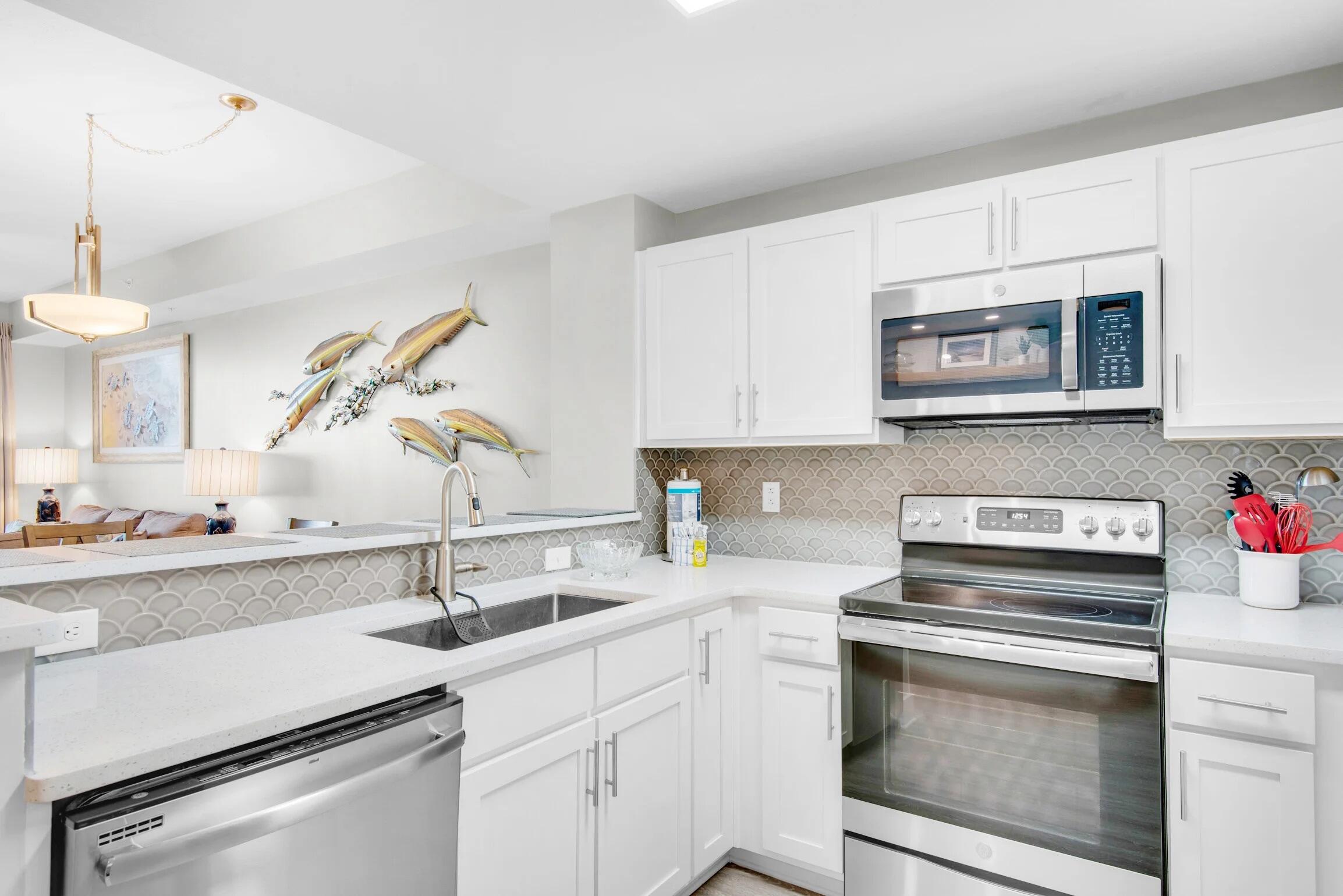 15928 Front Beach Road, 3-807
