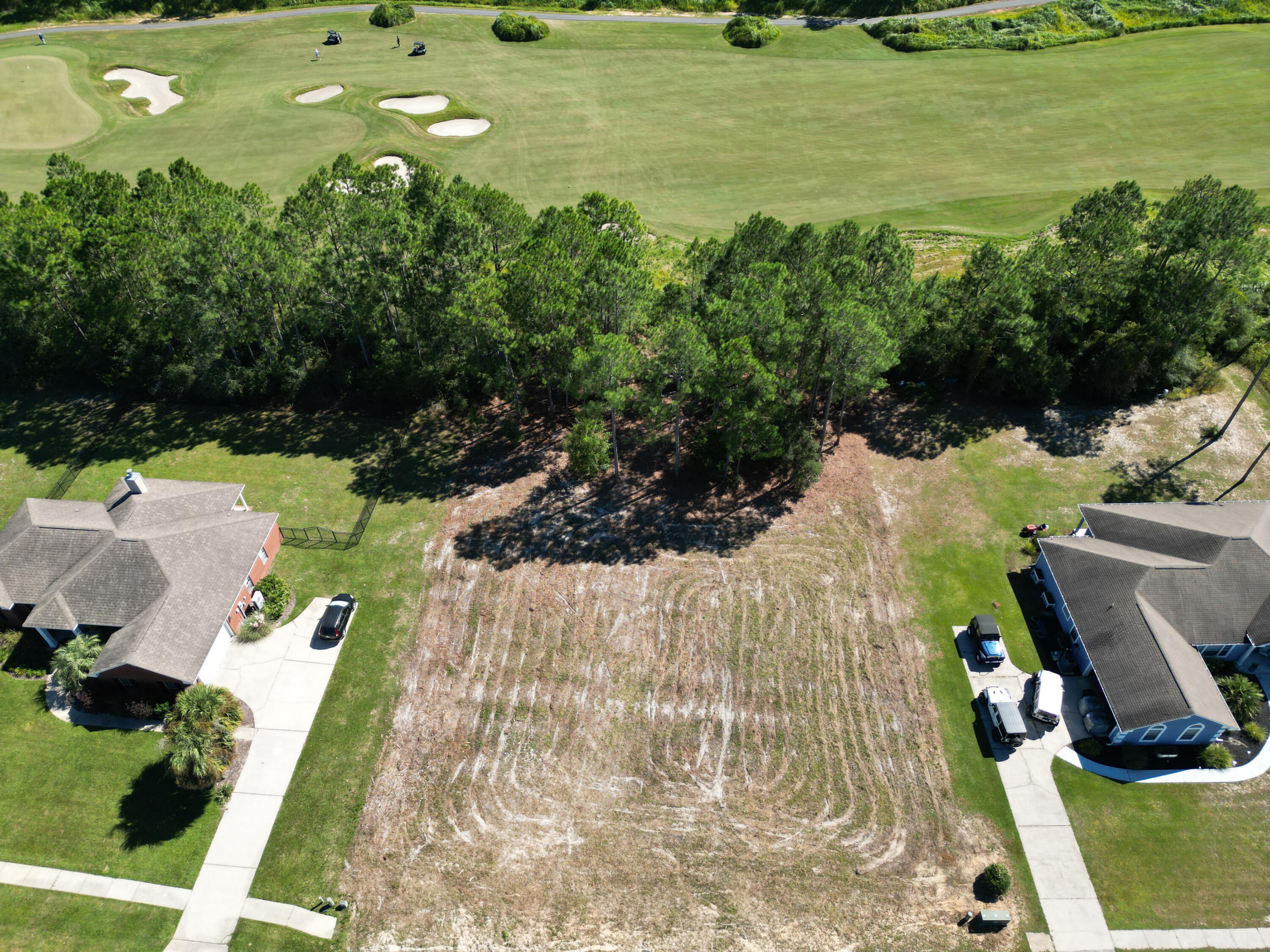 Lot 10 E Club House Drive