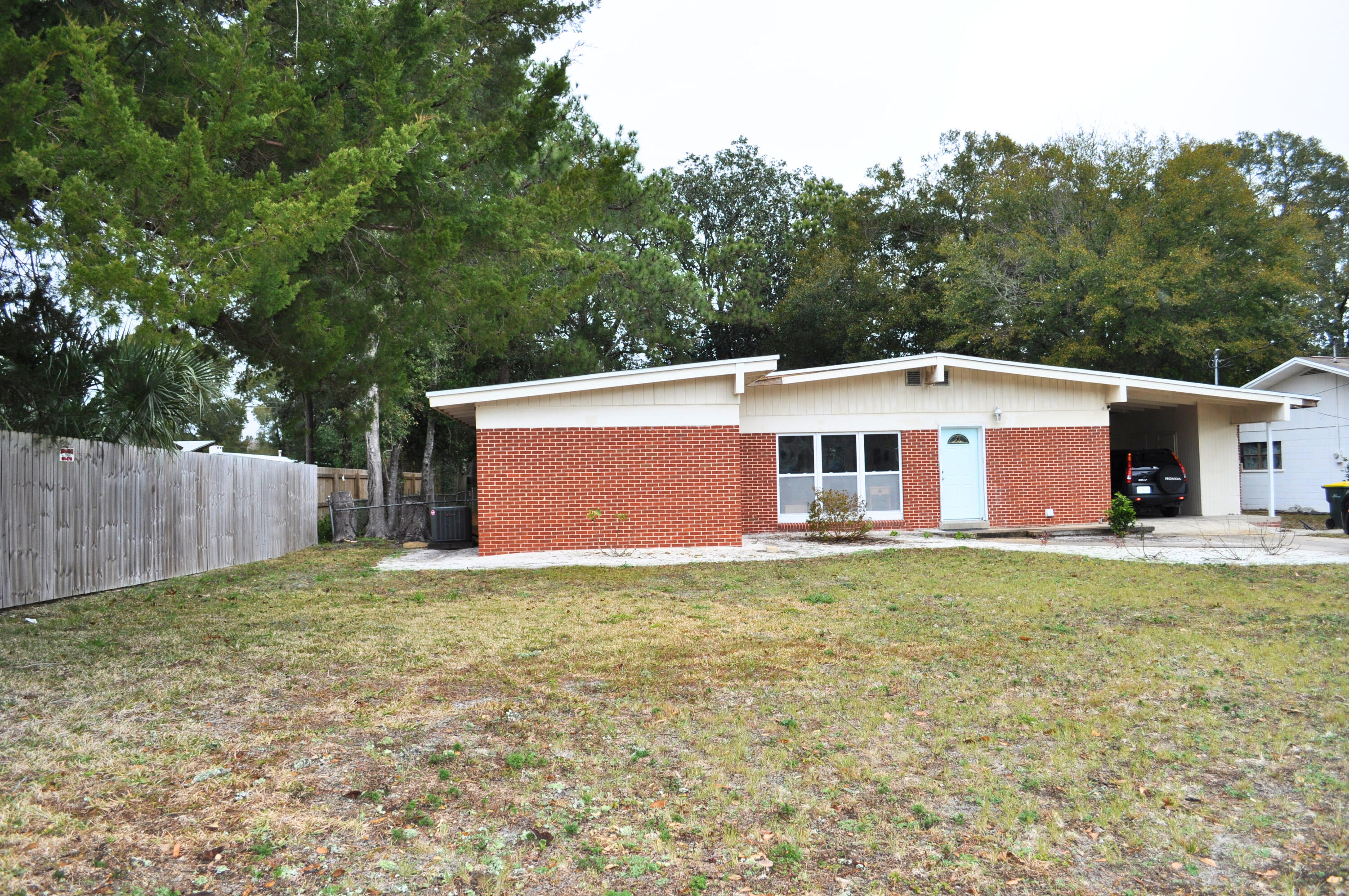49 SE Waynel Circle
