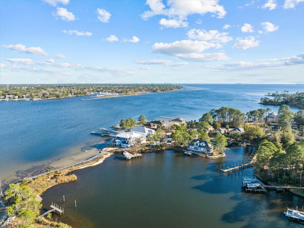 1821 Valparaiso Boulevard