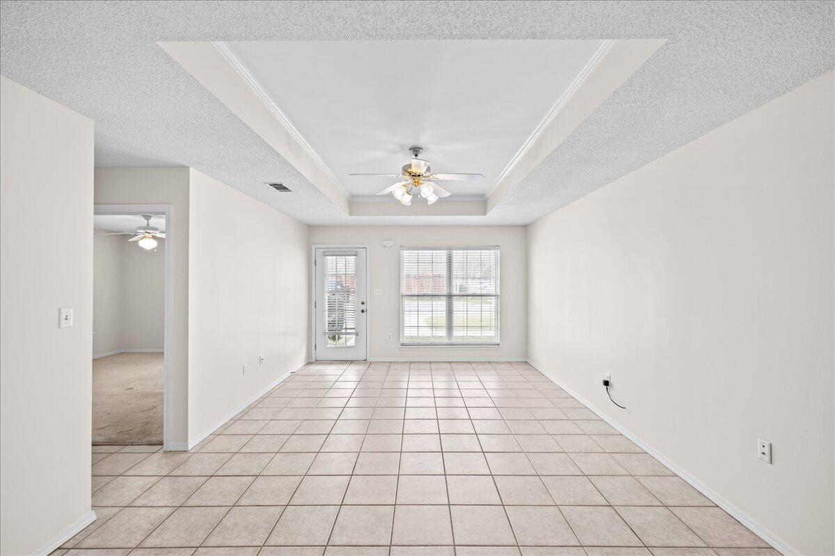 4564 Barrington Lane