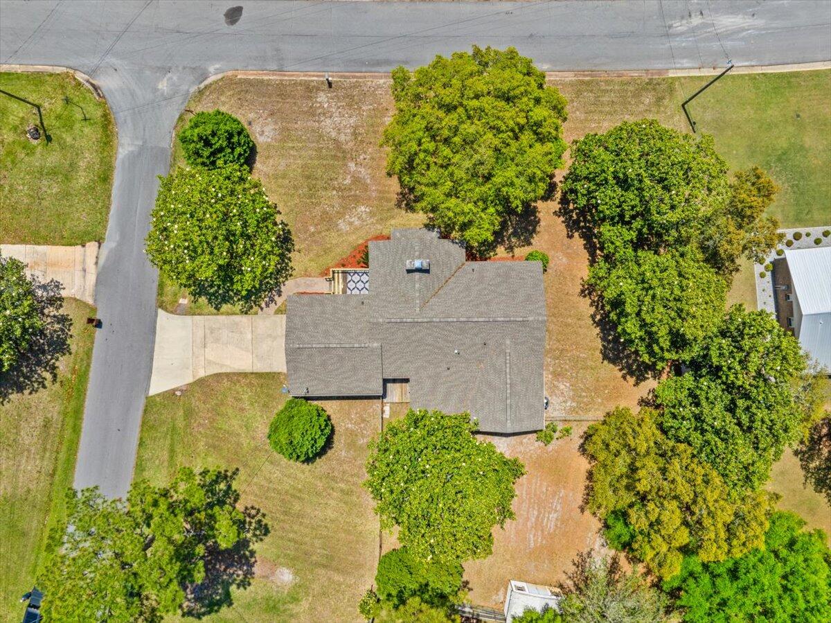 7540 N Shores Drive