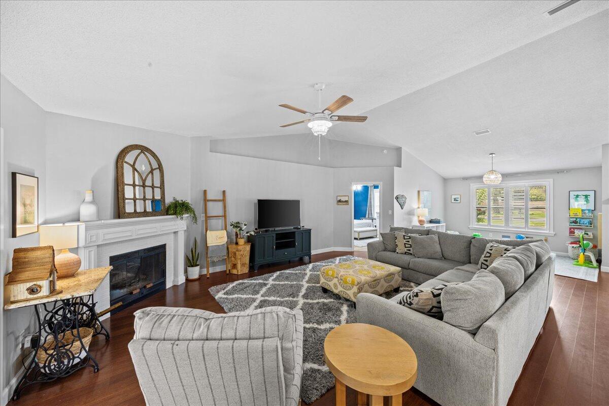 4434 Southminster Circle