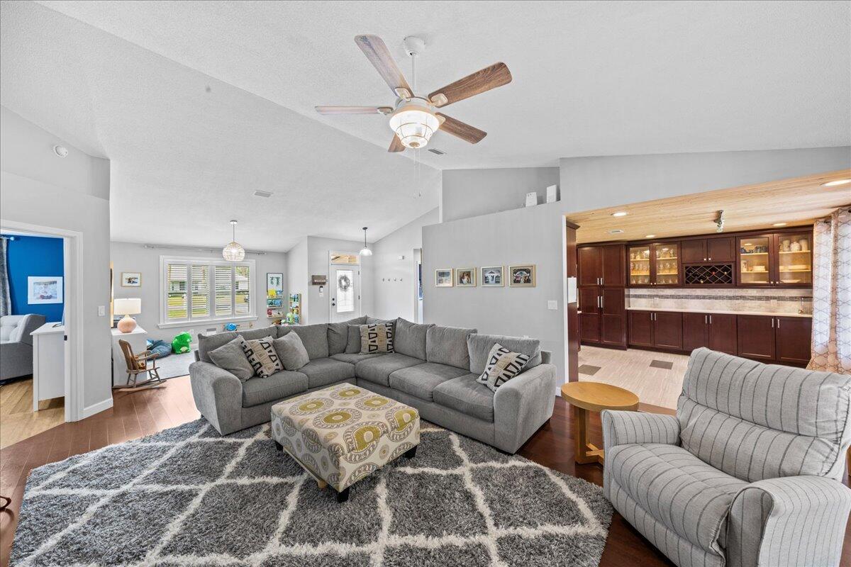 4434 Southminster Circle