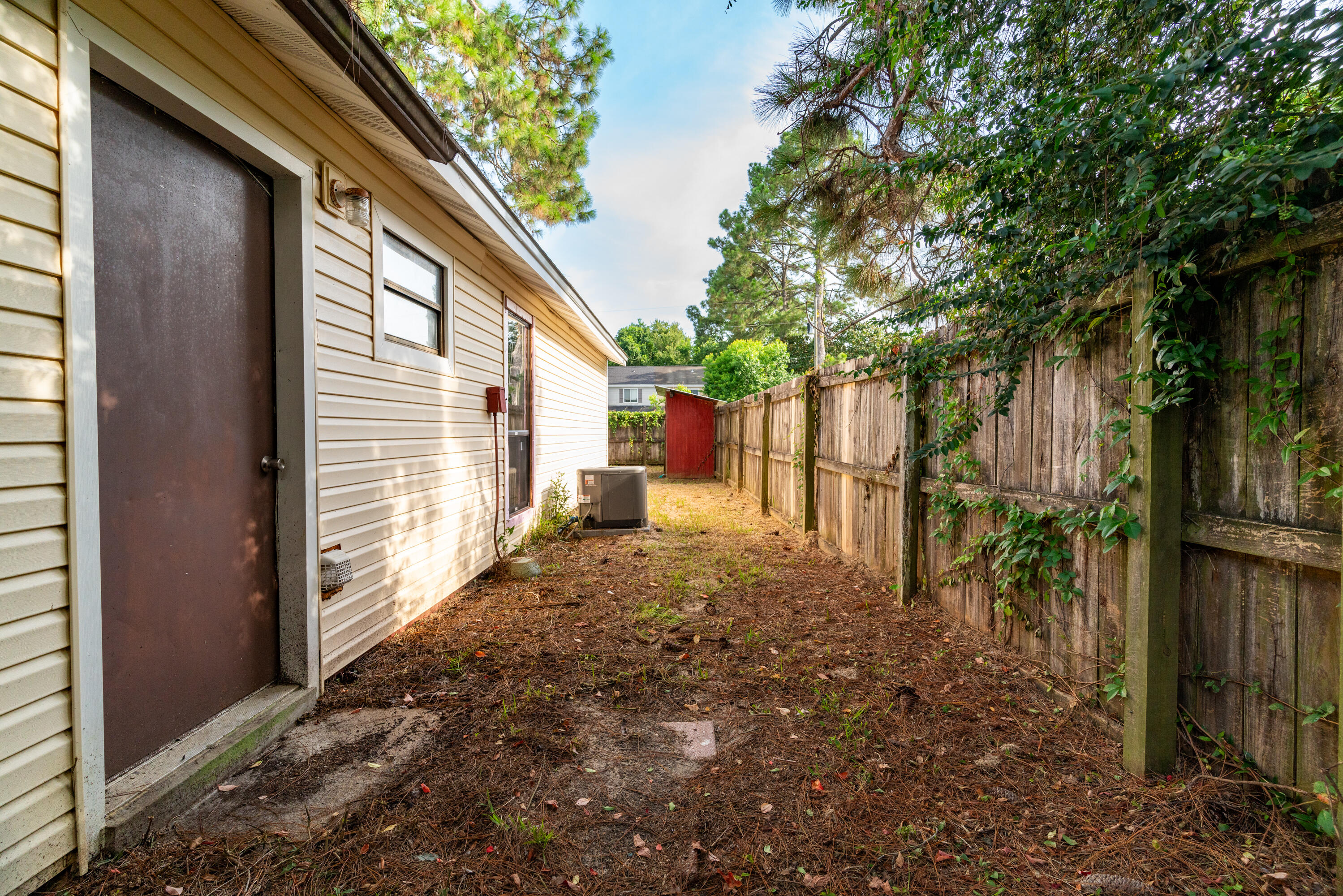 634 Carnathan Court