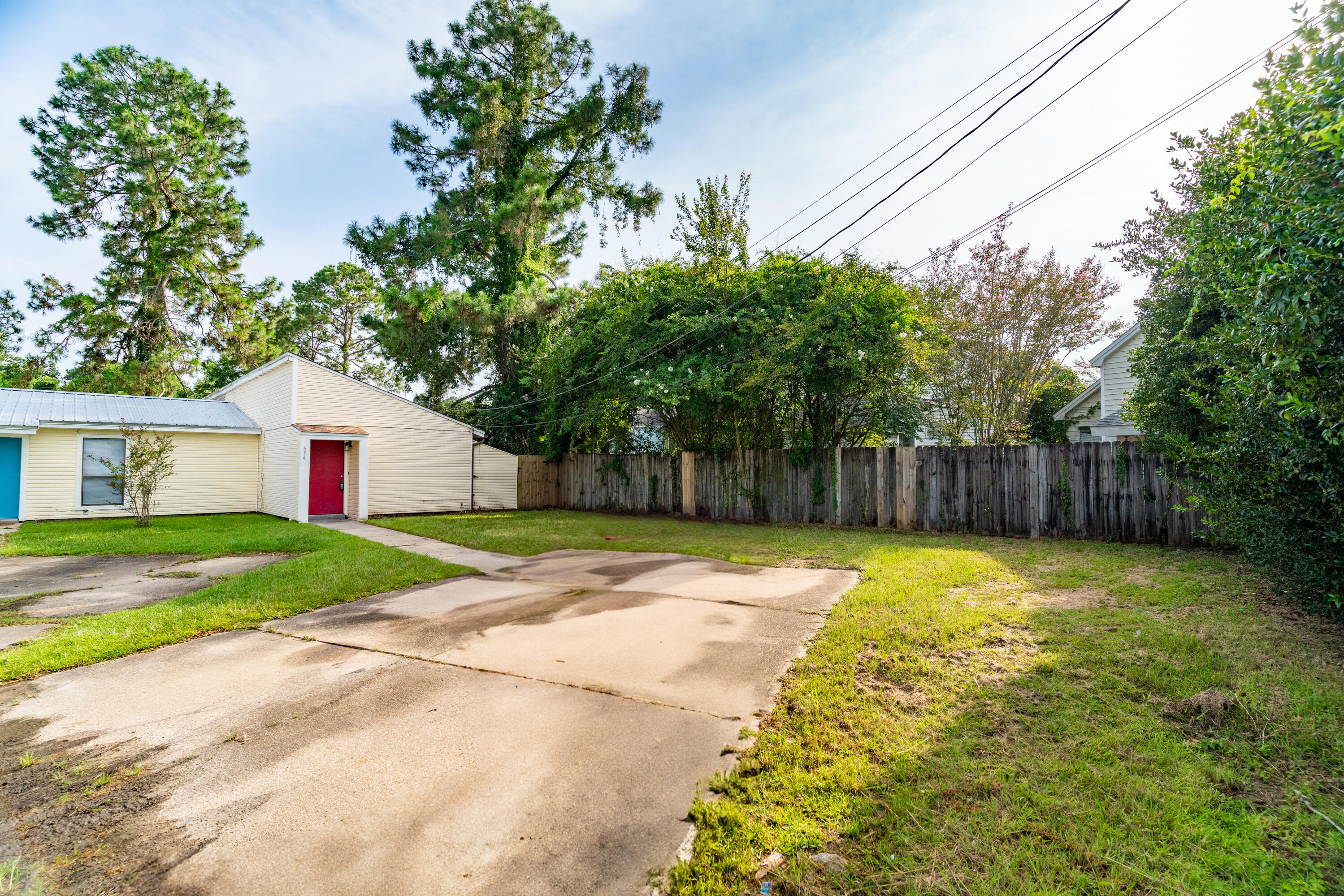 634 Carnathan Court