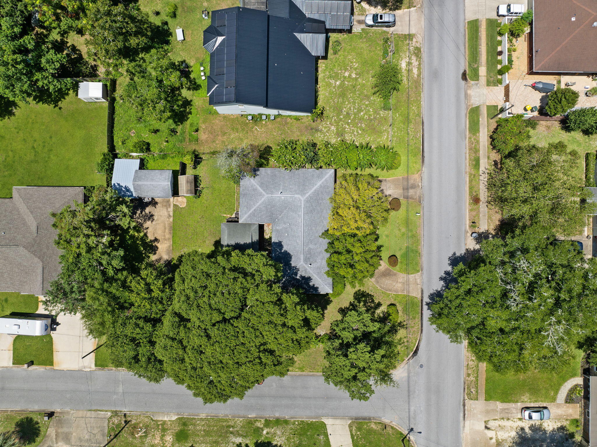 406 NW Sullivan Street