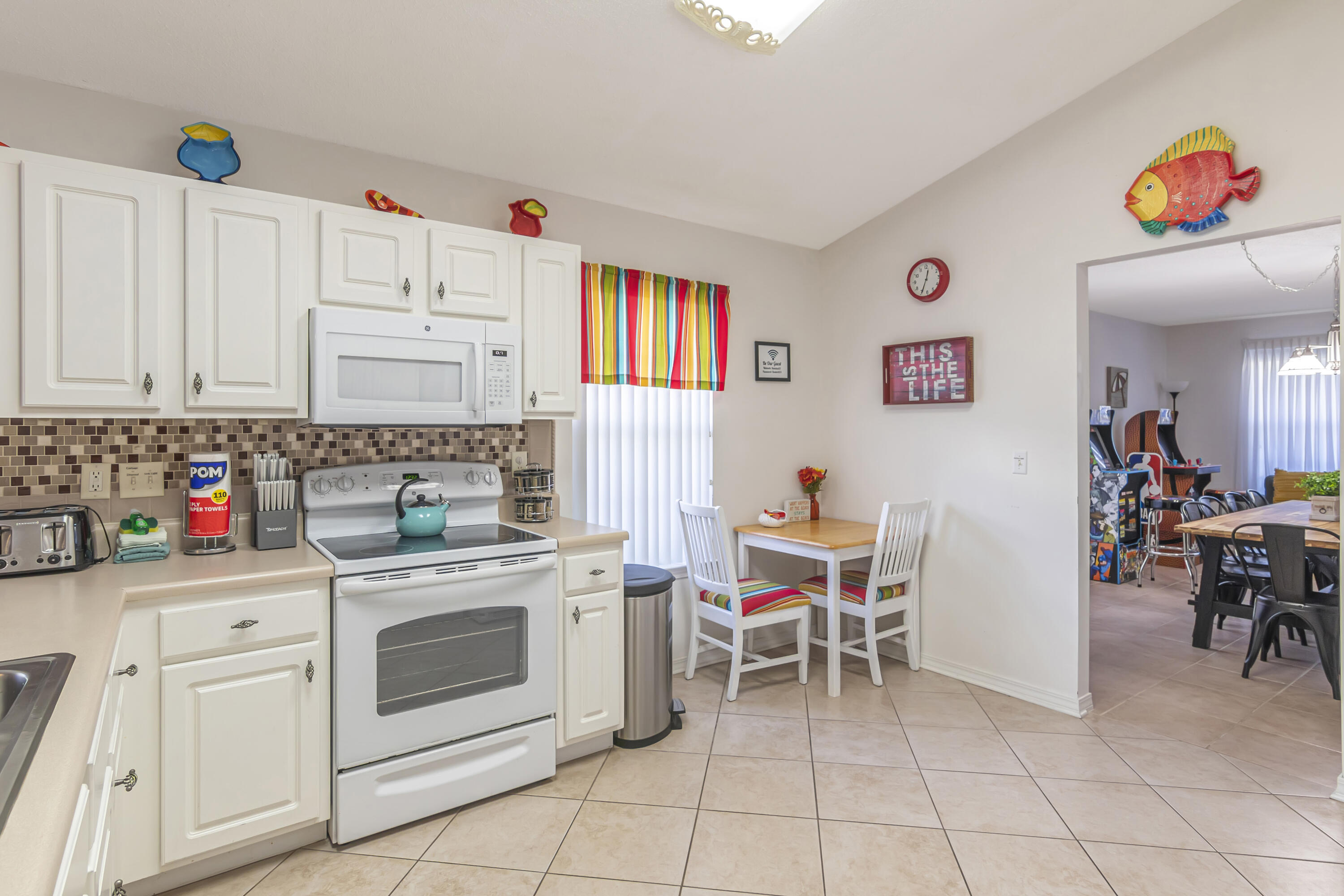 4624 Windstarr Drive