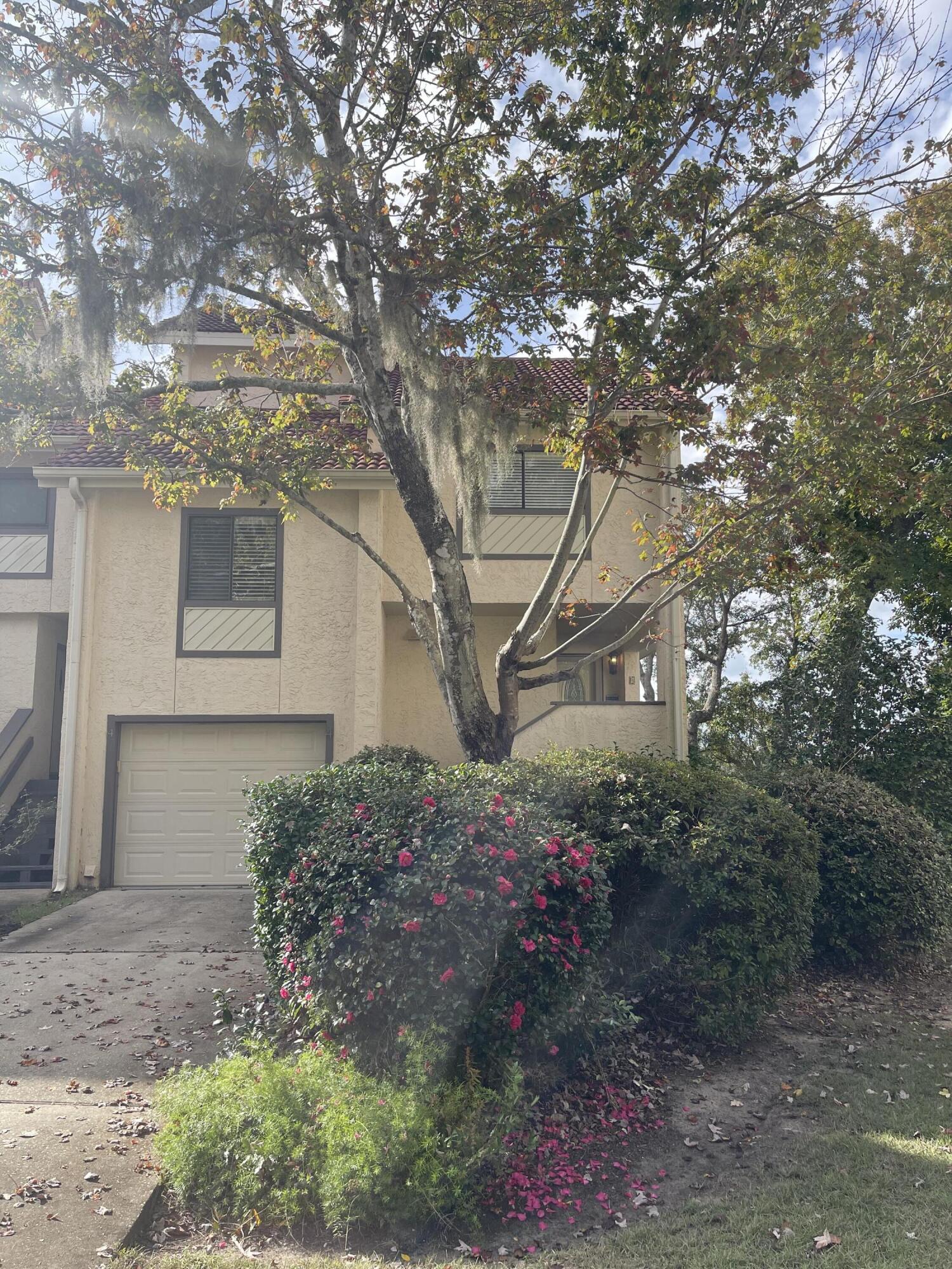 4 Marina Cove Drive
