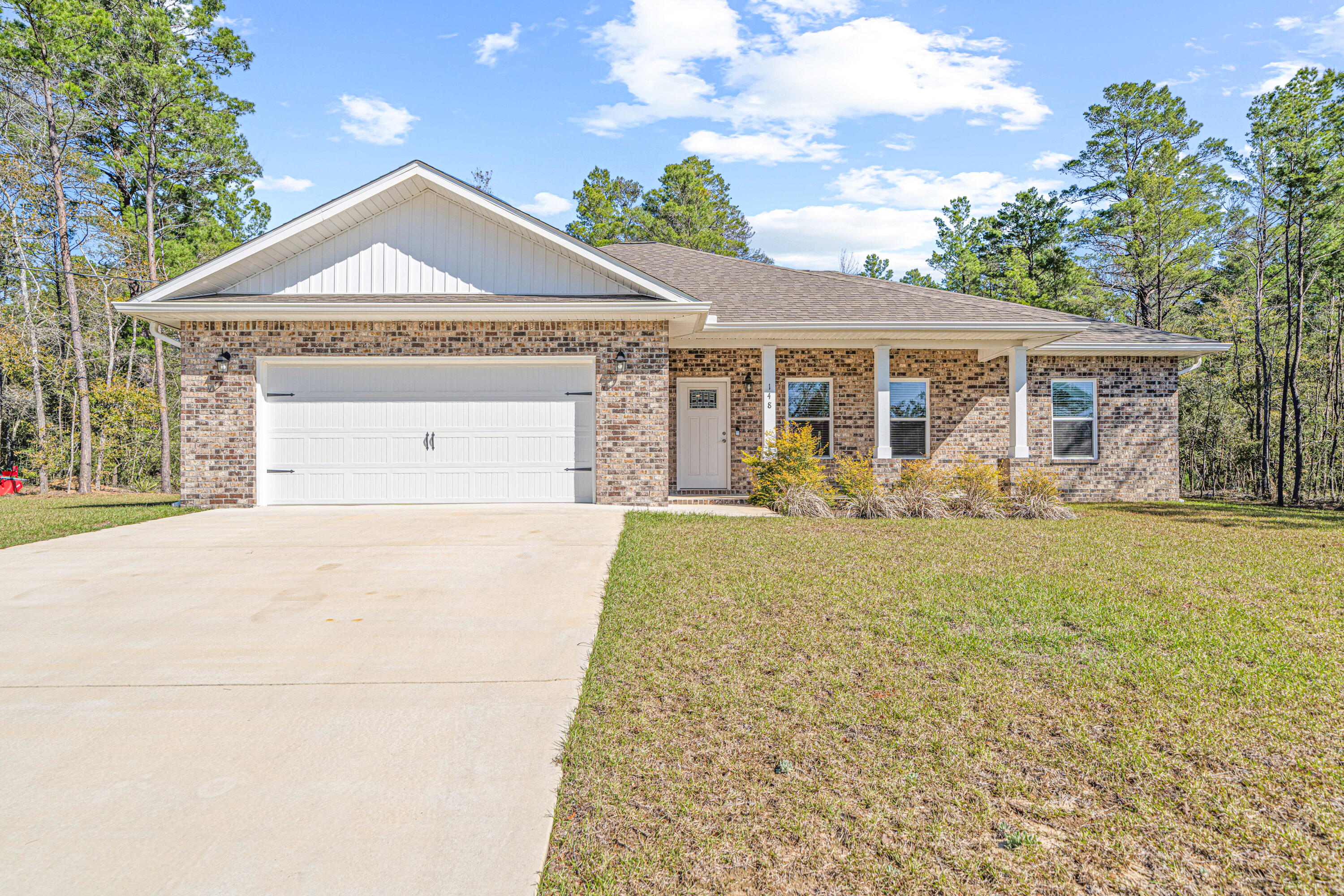 148 Wildwood Lakes Drive, DeFuniak Springs