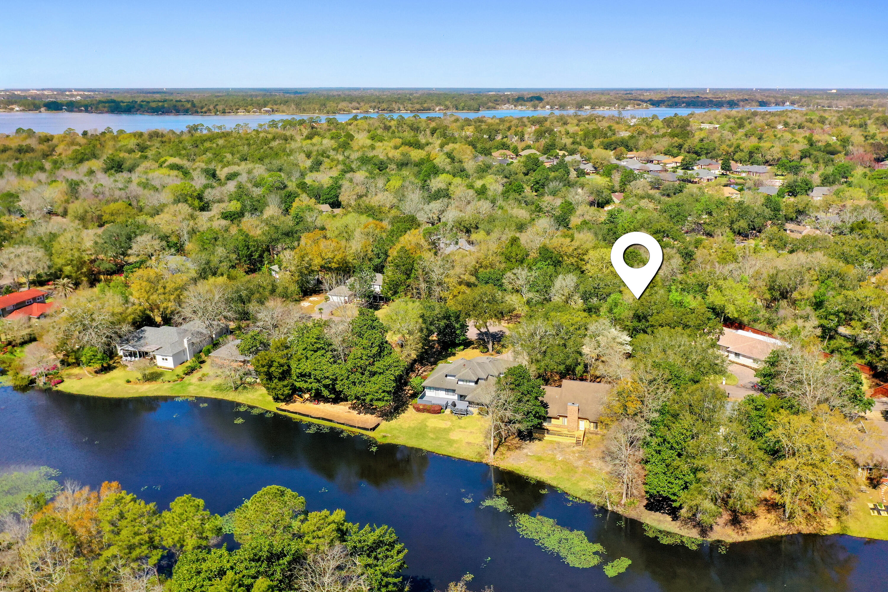341 Oaklake Lane