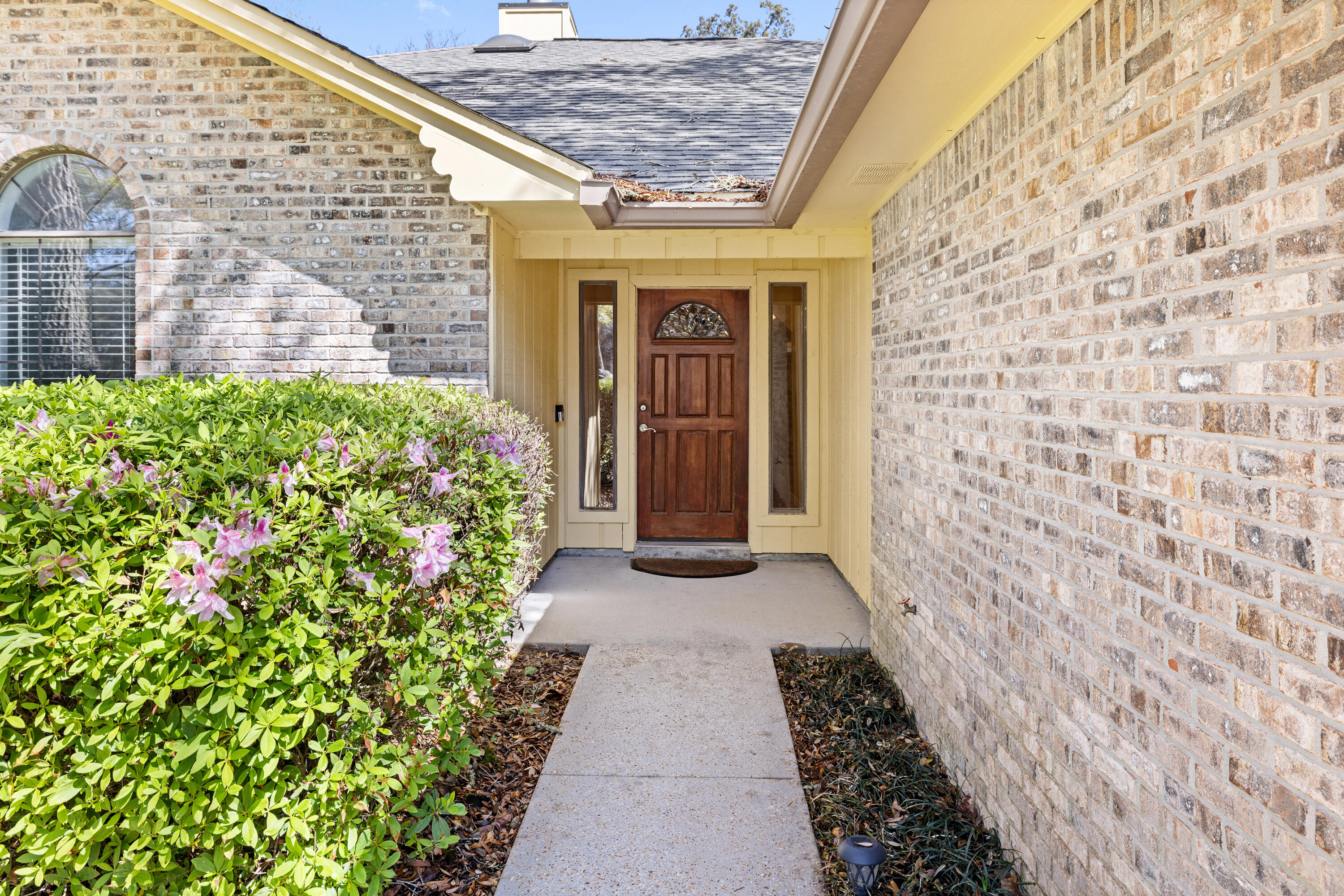 341 Oaklake Lane