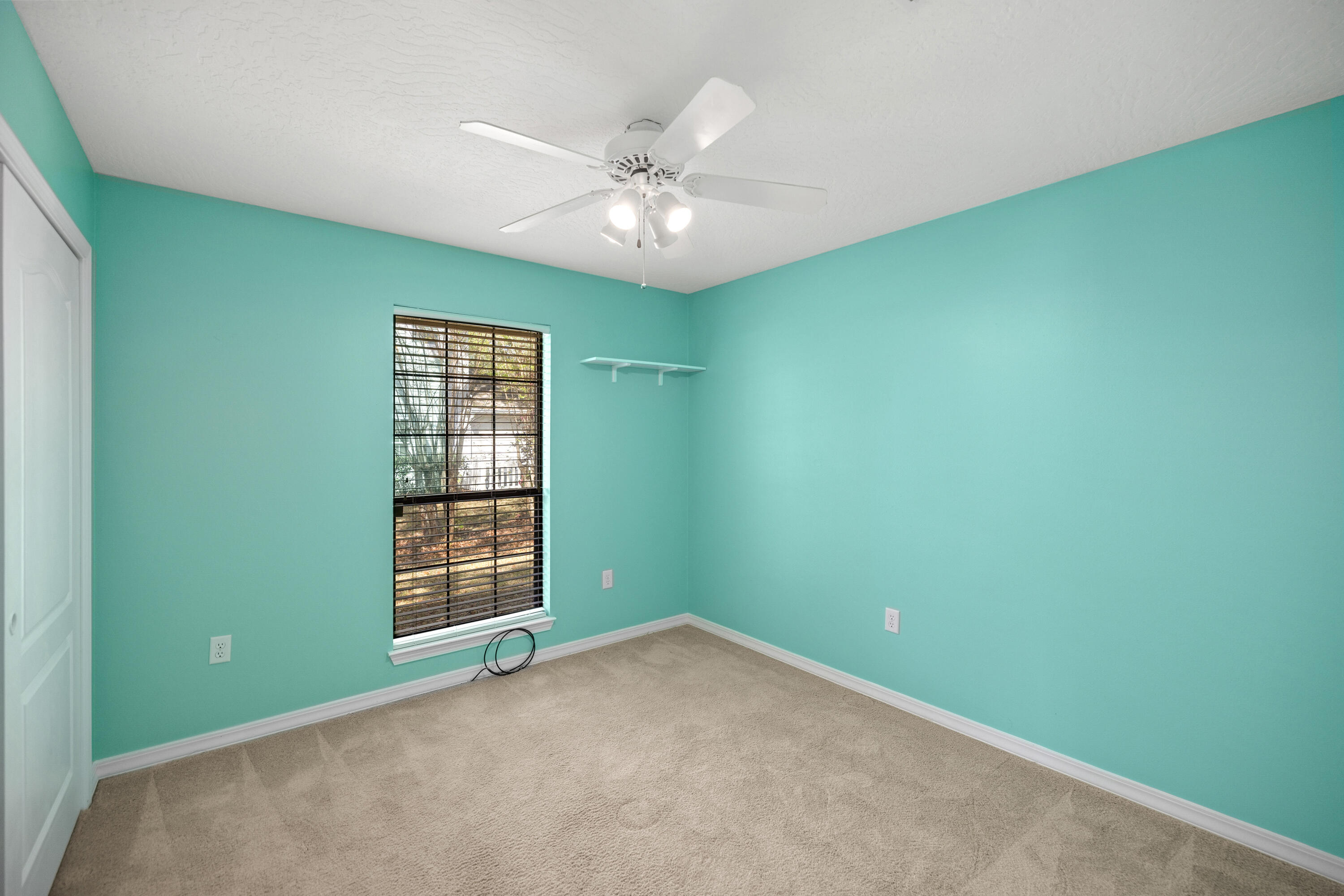 341 Oaklake Lane