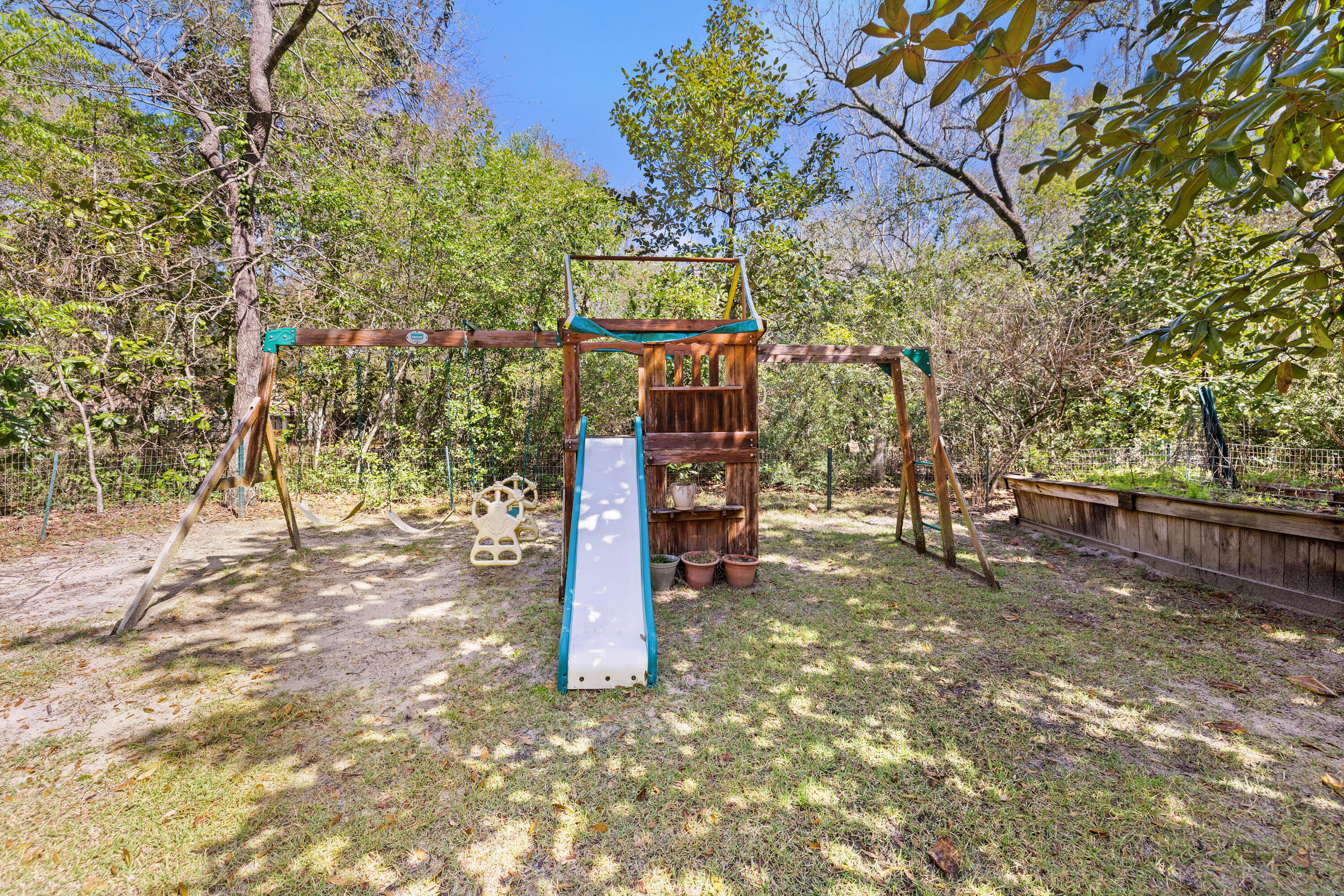 341 Oaklake Lane