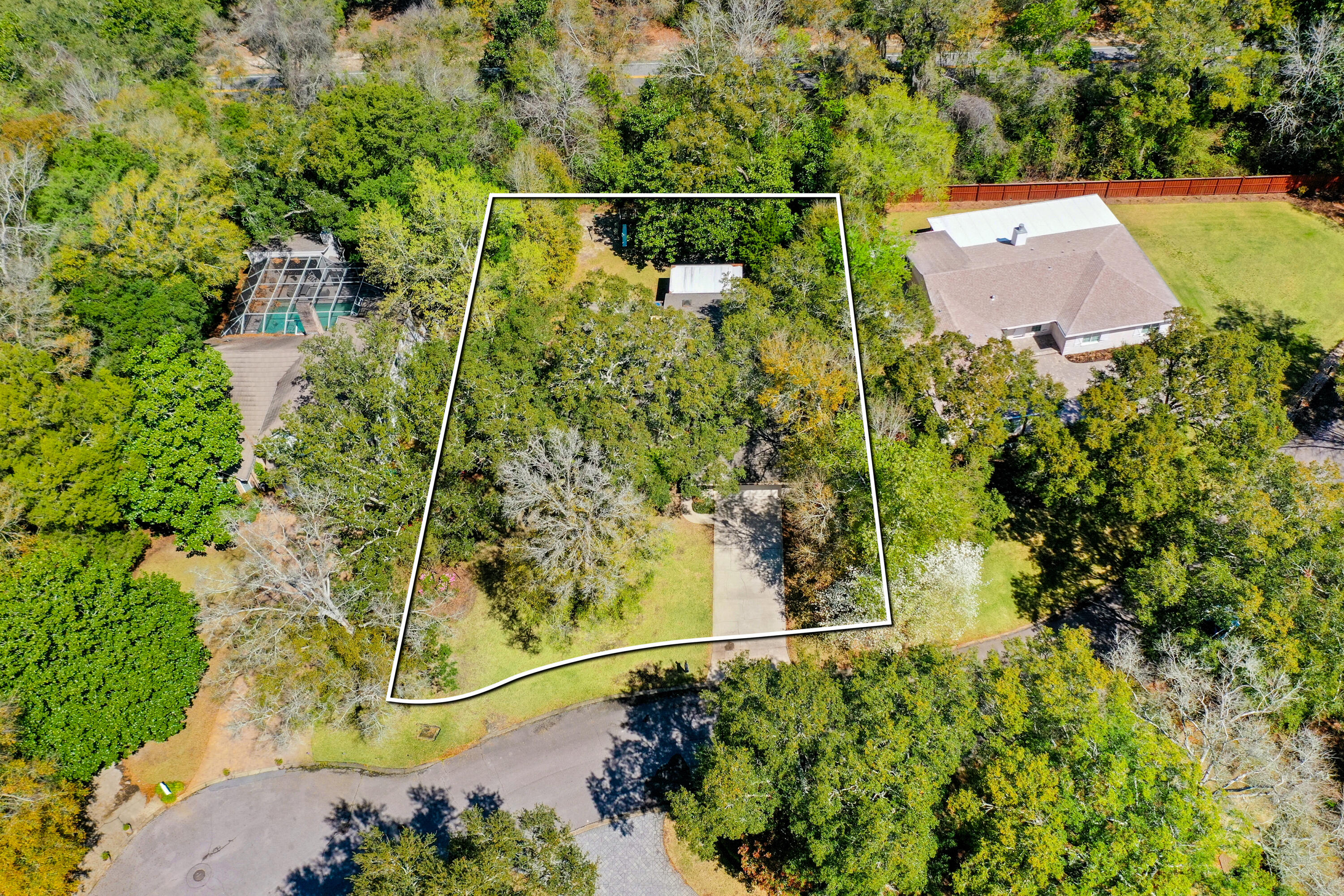341 Oaklake Lane