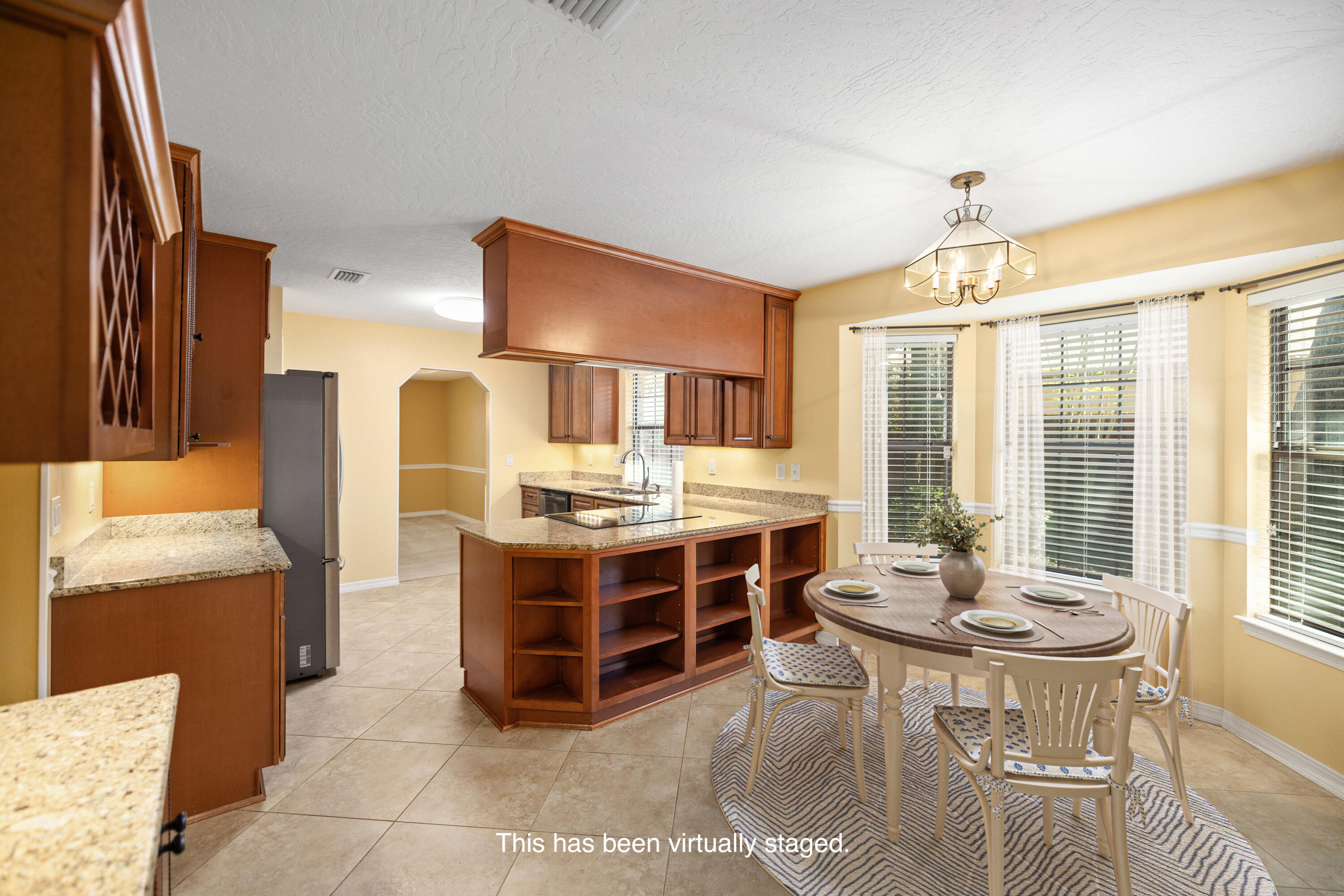 341 Oaklake Lane
