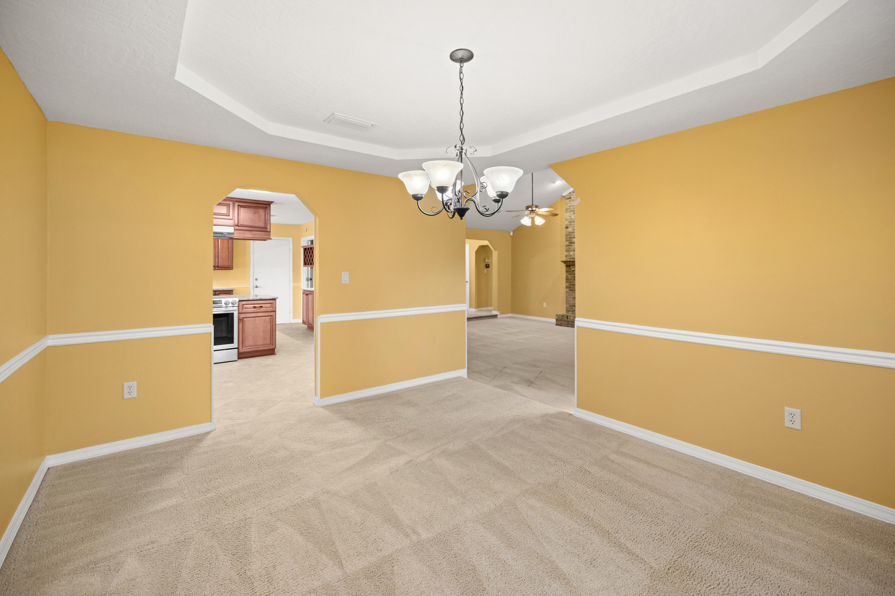 341 Oaklake Lane