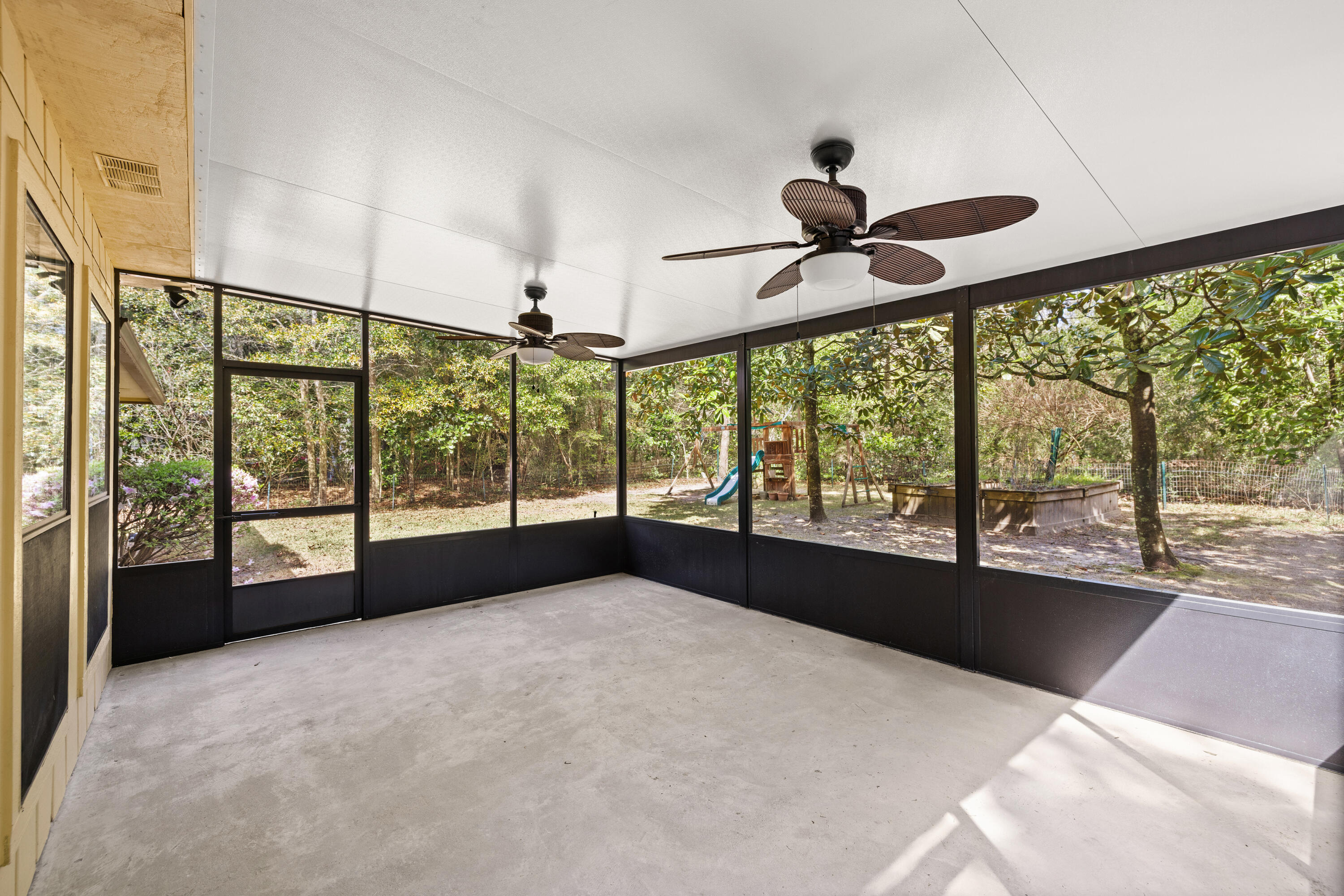 341 Oaklake Lane